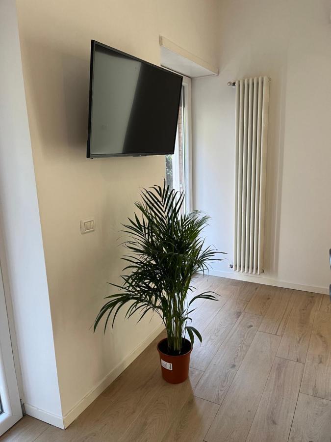 Acquedotti Apartment With Garden Рим Екстериор снимка